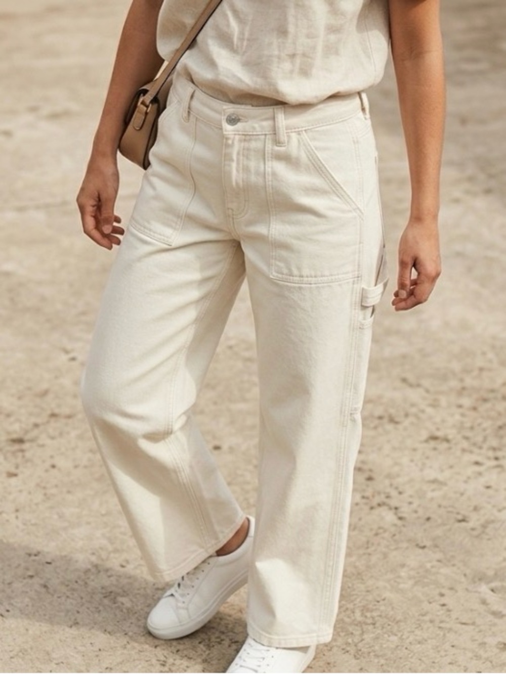 H&M Divided cream  Carpenter Pants High Rise Wide Leg Utility size 4 
 0105